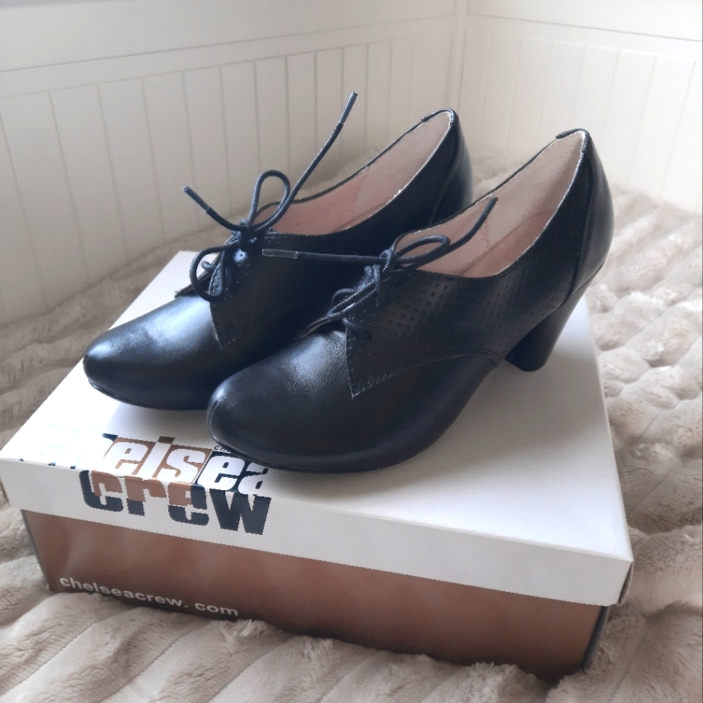 Chelsea Crew Black Women's Oxford Heels